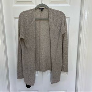 American Eagle Sweater Cardigan